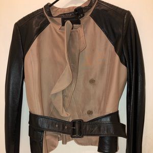 BCBG TAN & BLACK JACKET🍁🖤